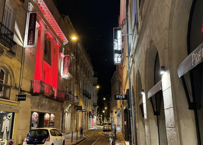 Nouvelle-Aquitaine Bordeaux Facade