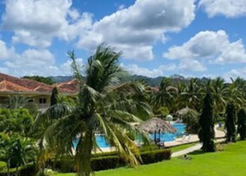 Atlantida Tela Terrace