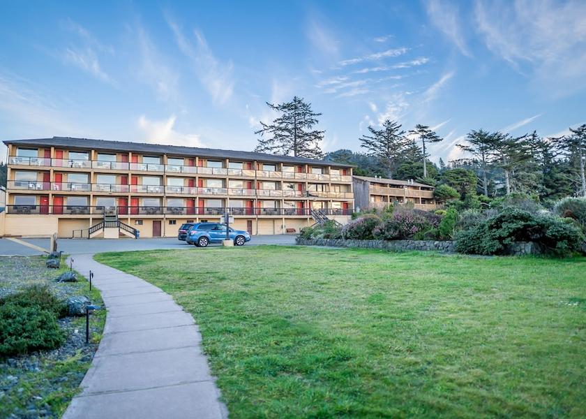 Oregon Gold Beach Facade