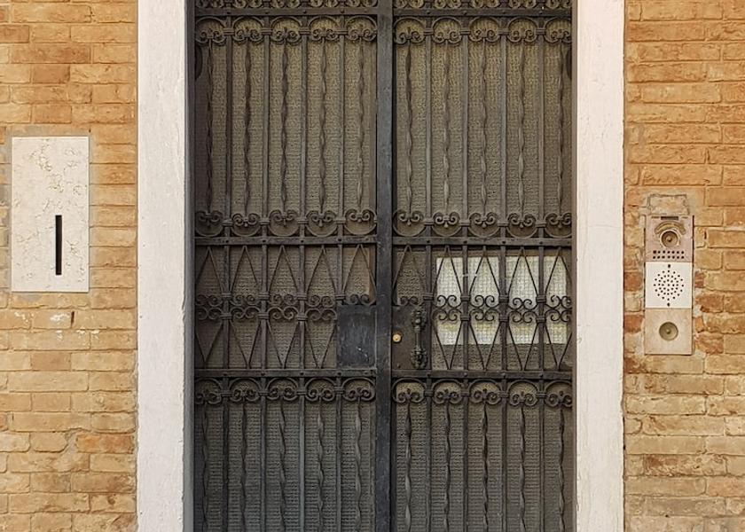 Veneto Venice Exterior Detail