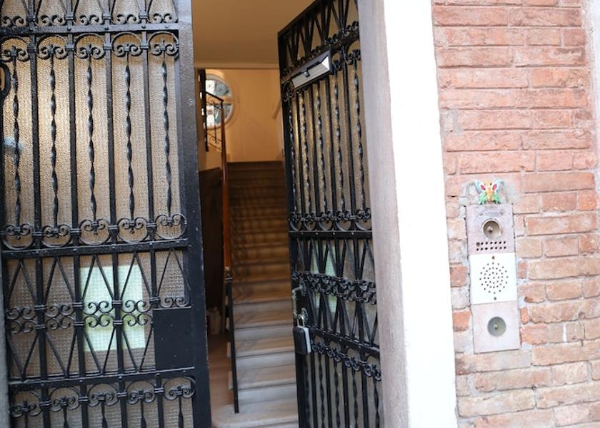 Veneto Venice Entrance