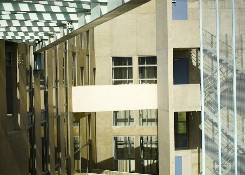 Mount Lebanon Sin El Fil Exterior