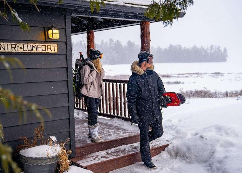New York Lake Placid Exterior Detail