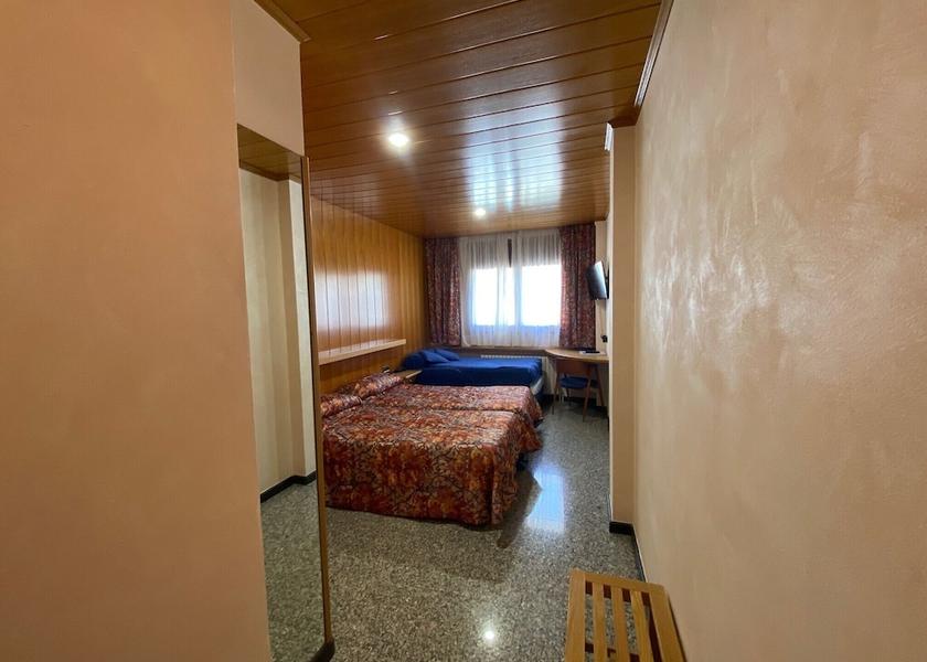 Catalonia Ribes De Freser Room
