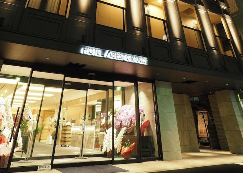 Osaka (prefecture) Takatsuki Front of property - evening/night