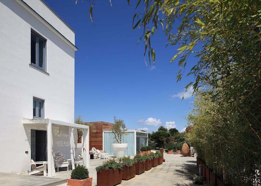 Campania Procida Property Grounds