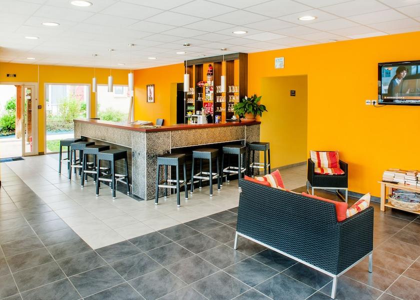 Occitanie Cazaubon Reception