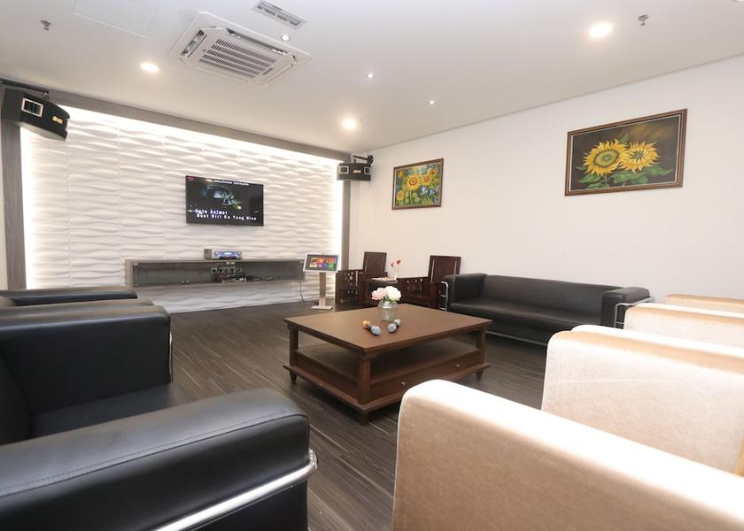 Pahang Kuala Rompin Karaoke room