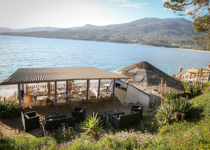 Corsica Propriano Outdoor dining