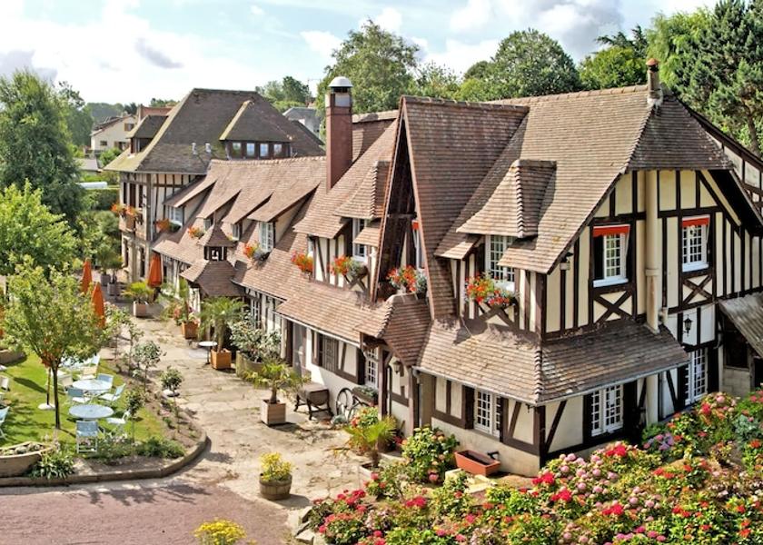 Normandy Criel-sur-Mer Front of property