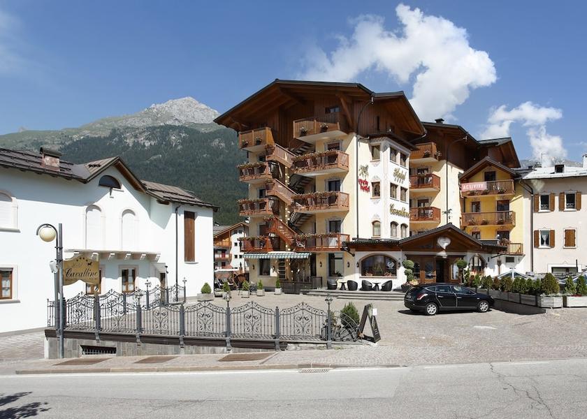 Trentino-Alto Adige Andalo Exterior Detail