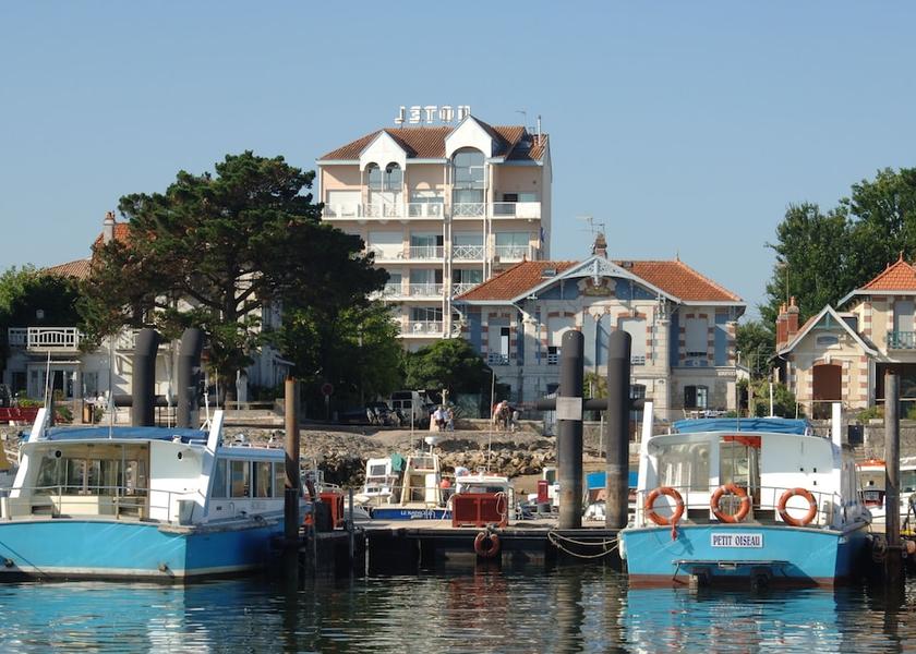 Nouvelle-Aquitaine Arcachon Front of property