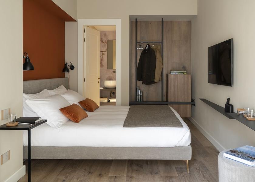 Lombardy Milan Room