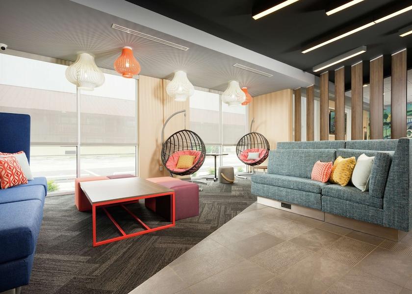 Tennessee Chattanooga Lobby