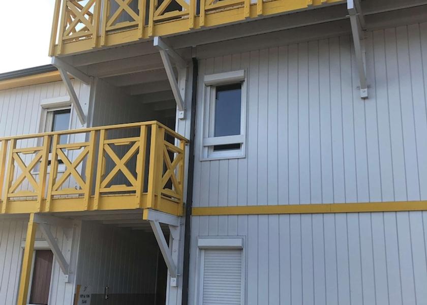 Brittany Le Rheu Exterior Detail