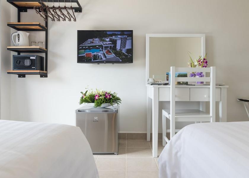 Phuket Mai Khao Room