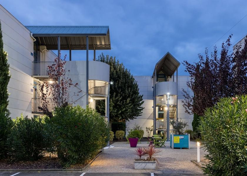 Occitanie Labege Exterior