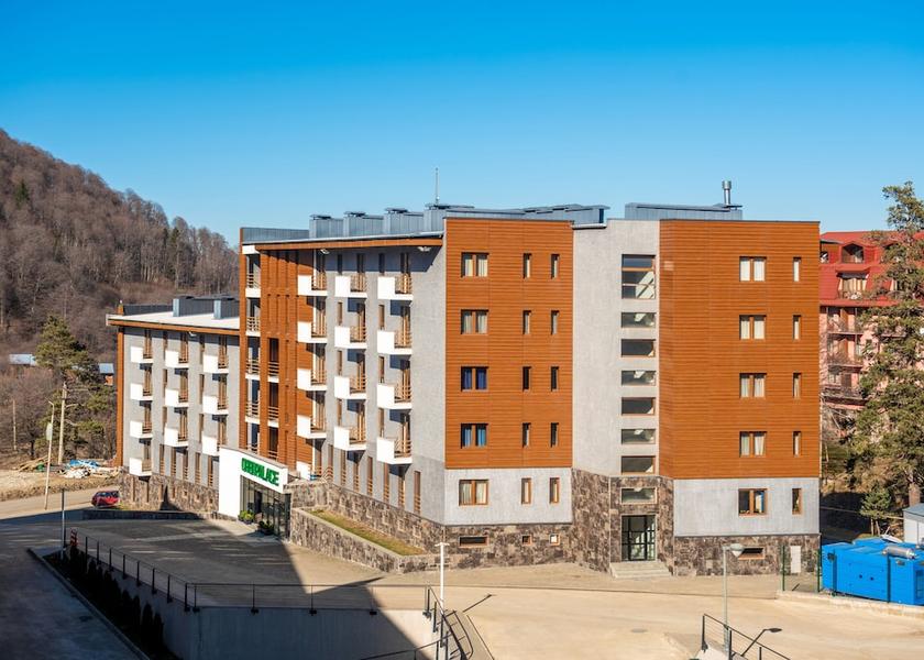  Borjomi Entrance