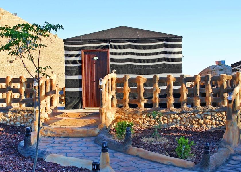 Ma'an Governorate Wadi Musa Exterior Detail