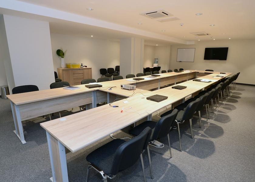  Skopje Meeting Room