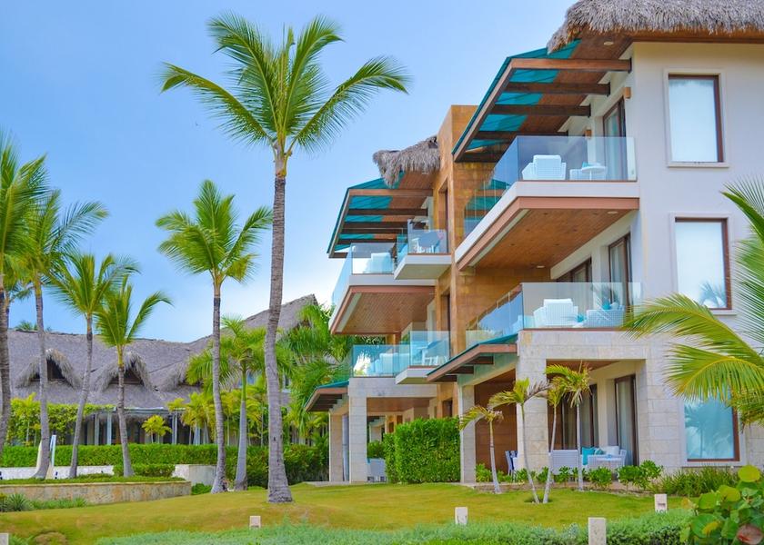 La Altagracia Punta Cana Facade