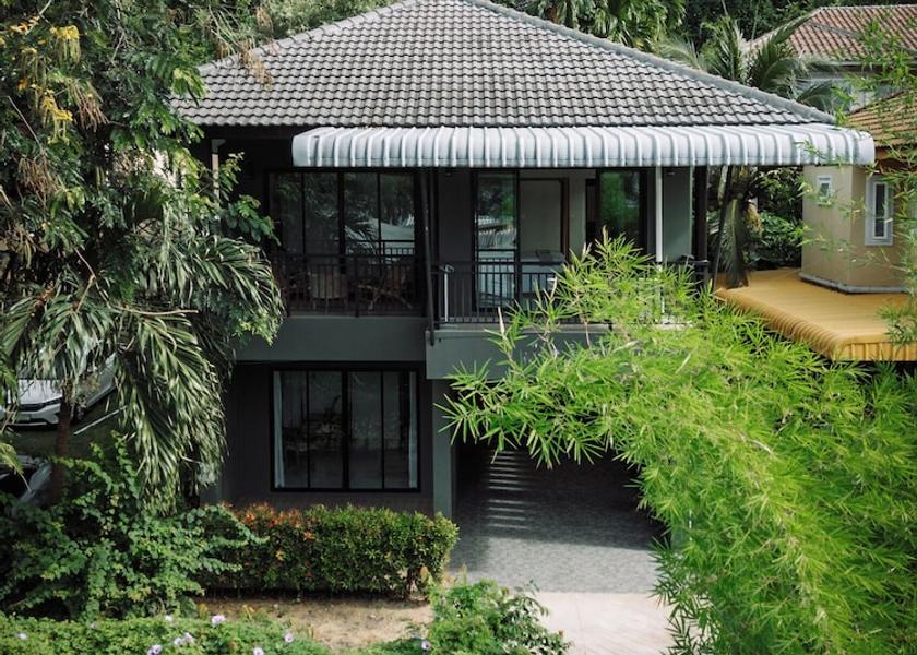 Phuket Province Wichit Room
