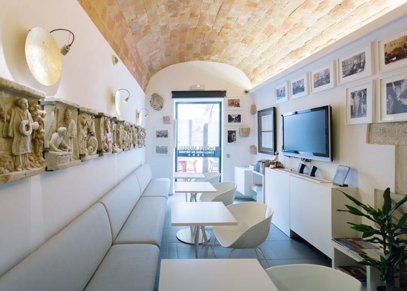 Catalonia Girona Lobby