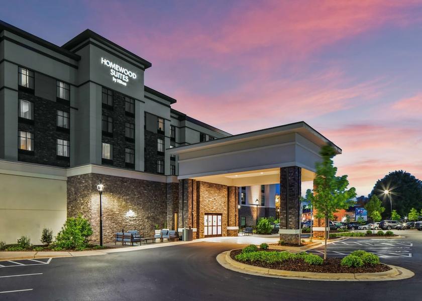 Georgia Greensboro Exterior Detail