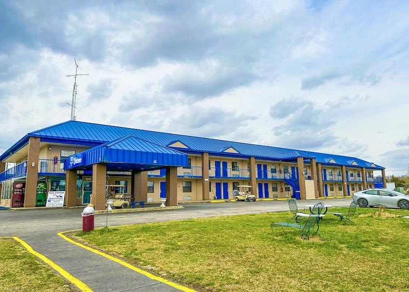 Kentucky Madisonville Exterior Detail