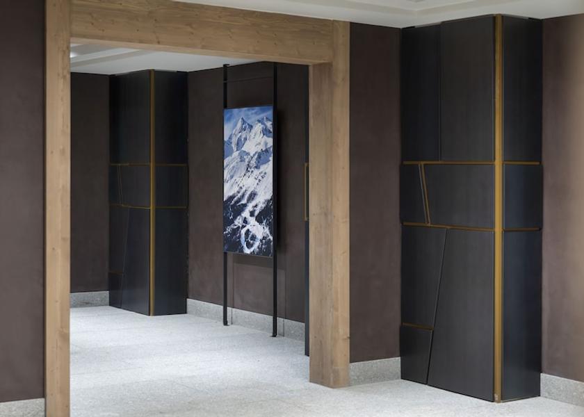 Auvergne-Rhone-Alpes Montvalezan Reception