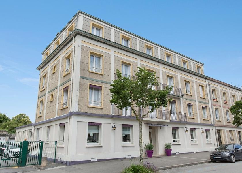 Brittany Lorient Facade