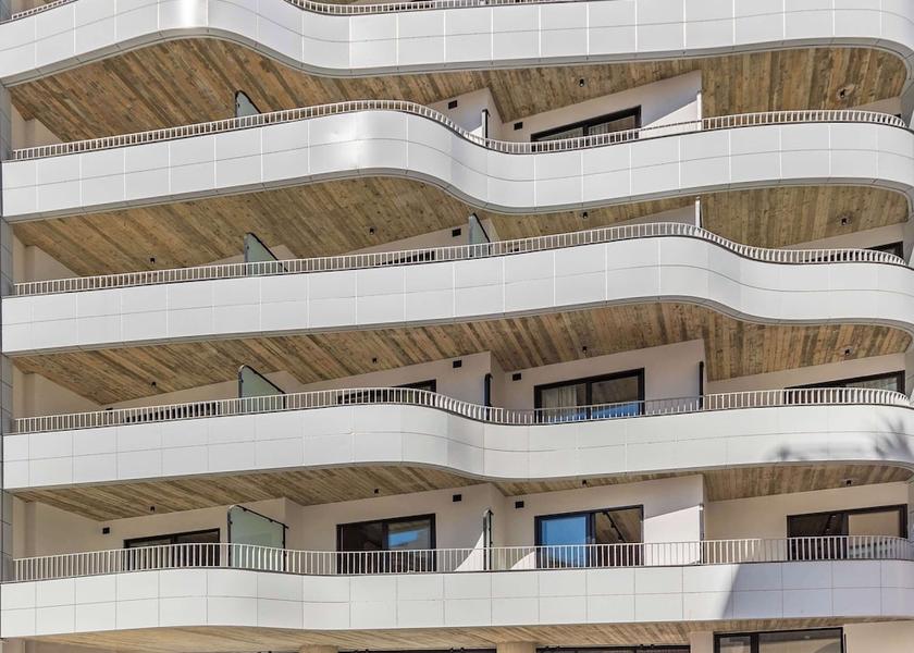  St. Paul's Bay Exterior Detail