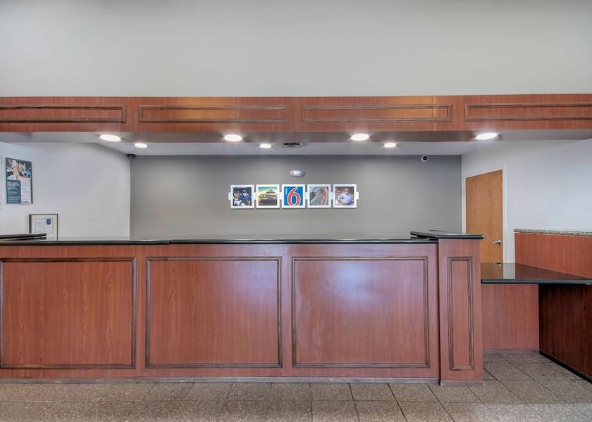 Kentucky Walton Lobby