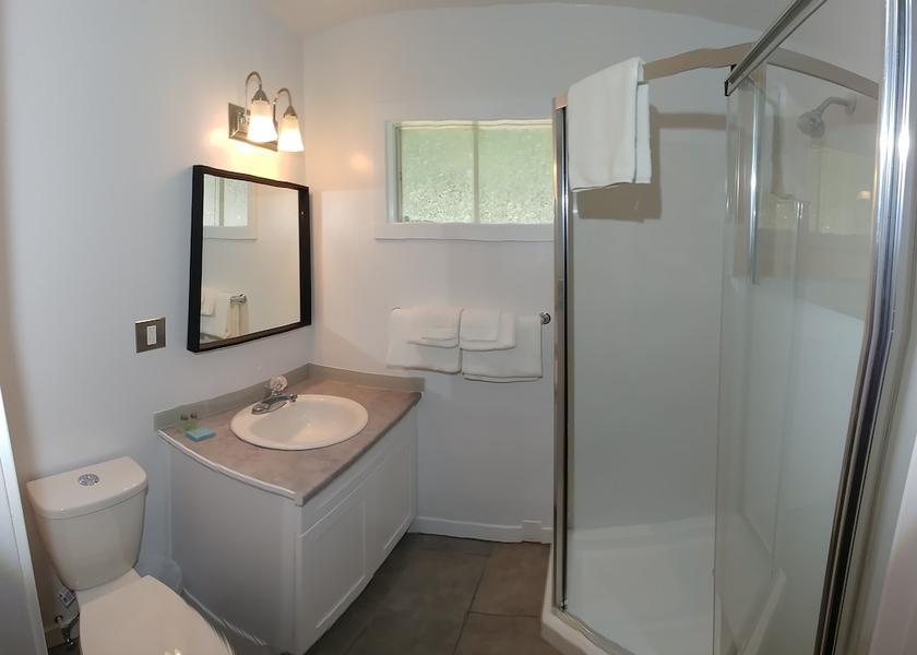 British Columbia Salmon Arm Bathroom