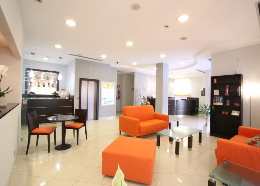 Marche Ancona Lobby