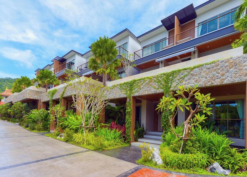Phuket Rawai Facade
