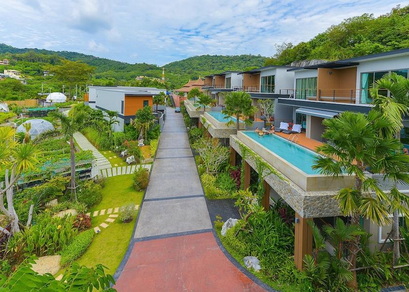 Phuket Rawai Exterior Detail