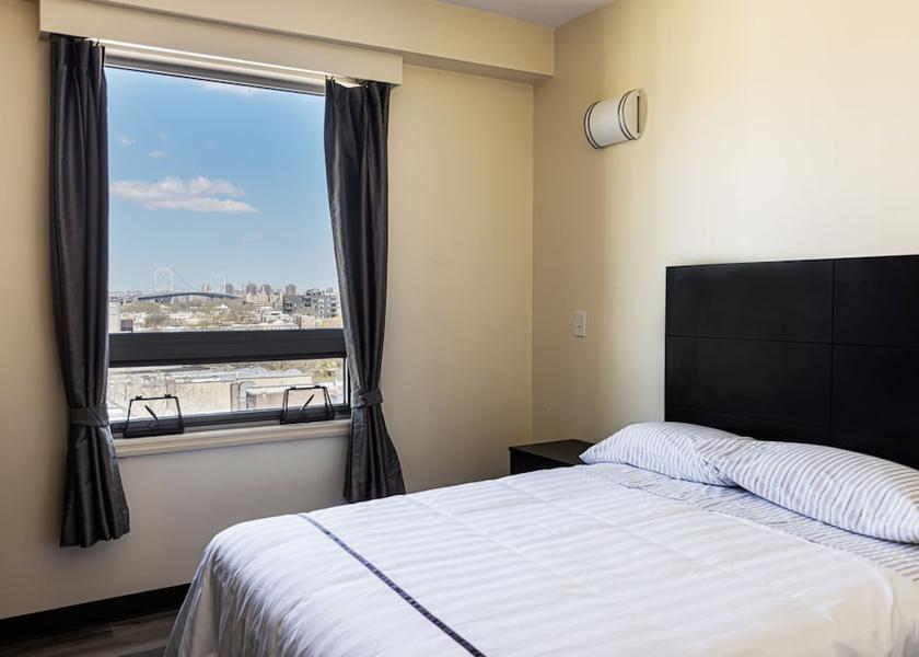 New York Astoria Room