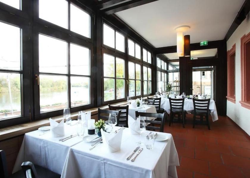 Hessen Seligenstadt Dining Area