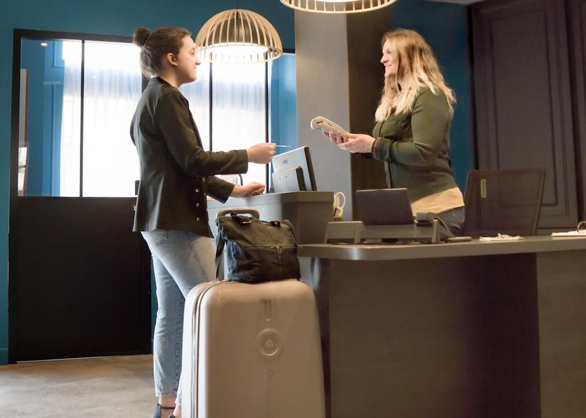 Grand Est Epernay Reception