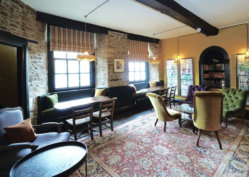 England Fairford Bar