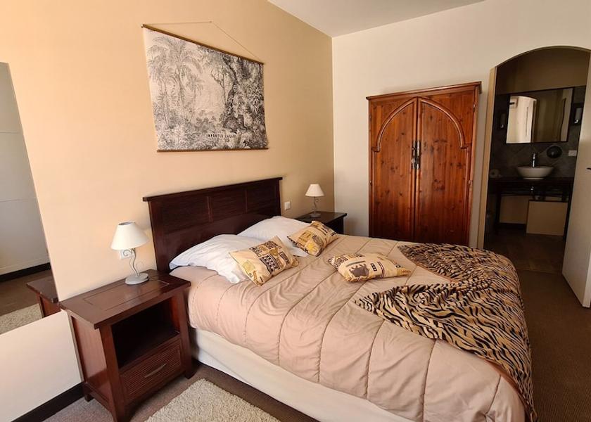 Nouvelle-Aquitaine Parthenay Room
