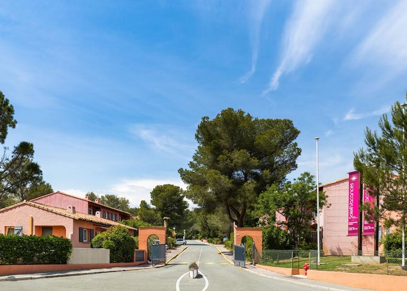 Provence - Alpes - Cote d'Azur Saint-Raphael Exterior Detail