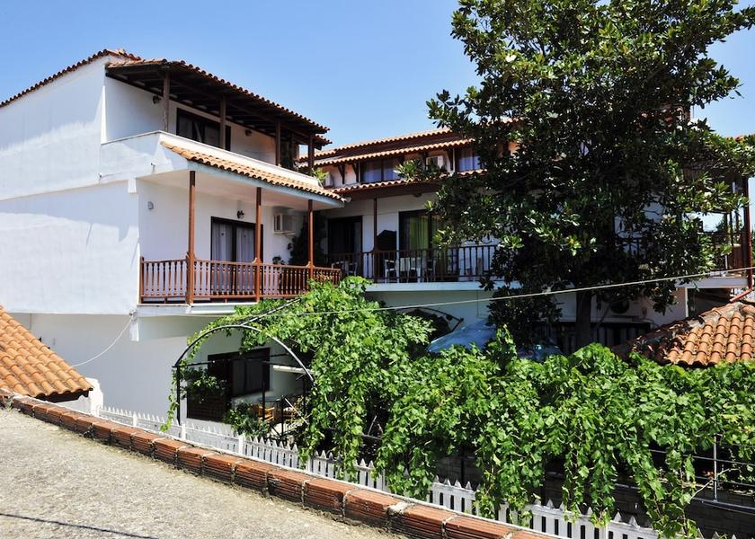 Thessaly Skiathos Facade