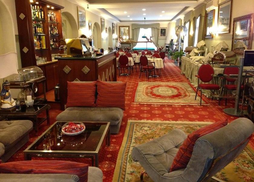 Lazio Anzio Breakfast Area