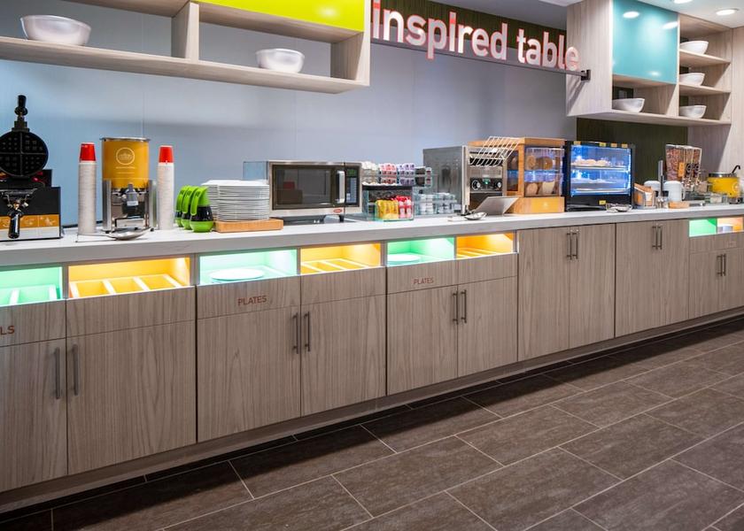 Texas Rowlett Breakfast Area