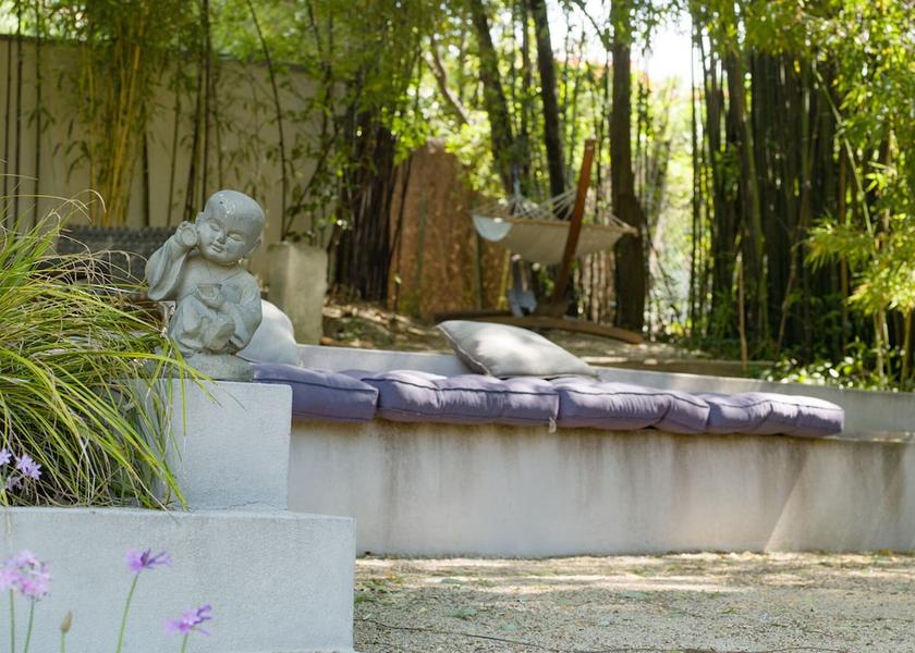 Provence-Alpes-Côte d'Azur St.-Rémy-de-Provence Garden