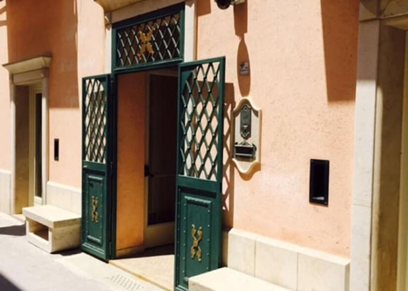 Sicily Favignana Entrance