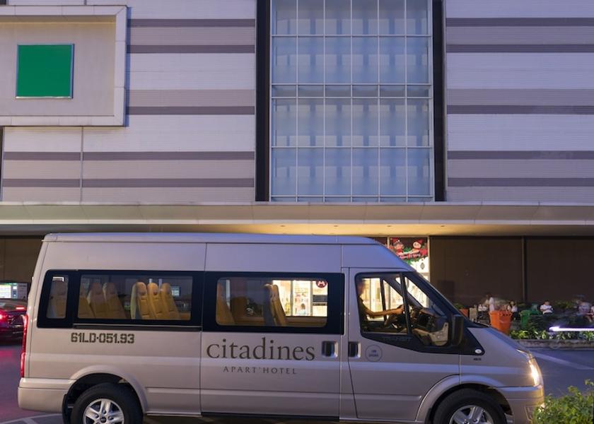 Airport shuttle