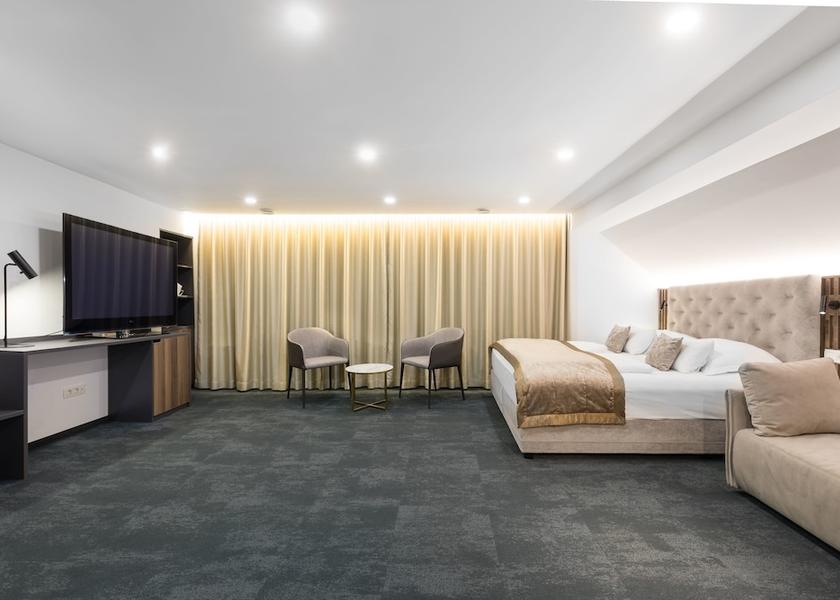  Ljubljana Room